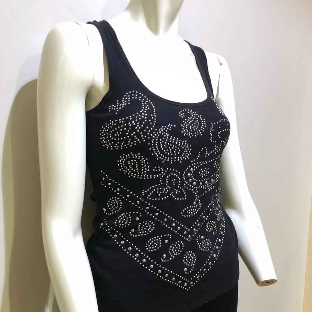 Beautiful Tank Top - Picture 2 of 3